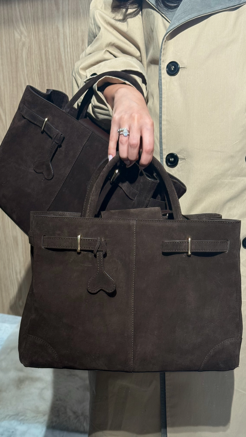 Hug my Heart - Mocha Suede